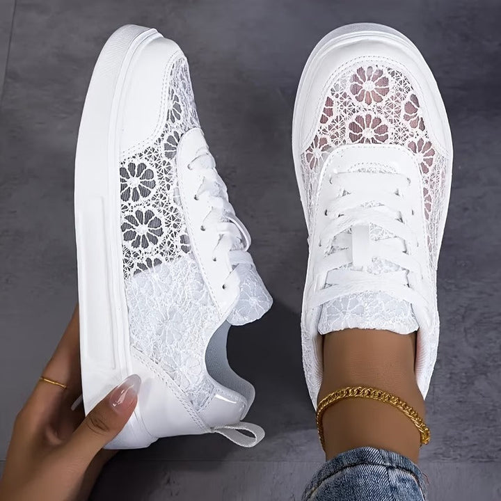 Olivia | Baskets en dentelle élégantes