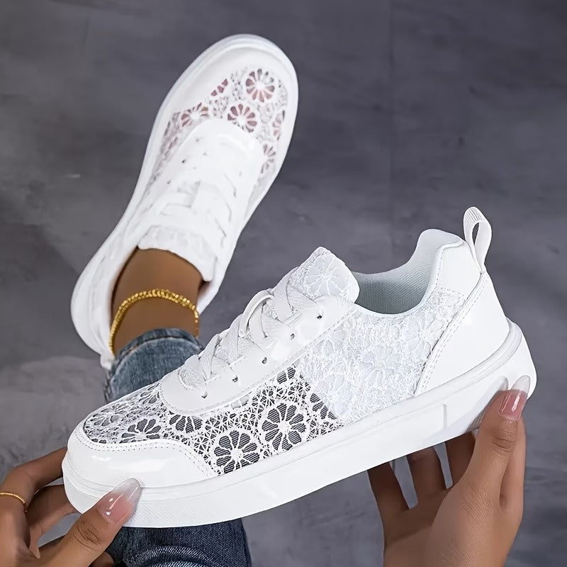Olivia | Baskets en dentelle élégantes