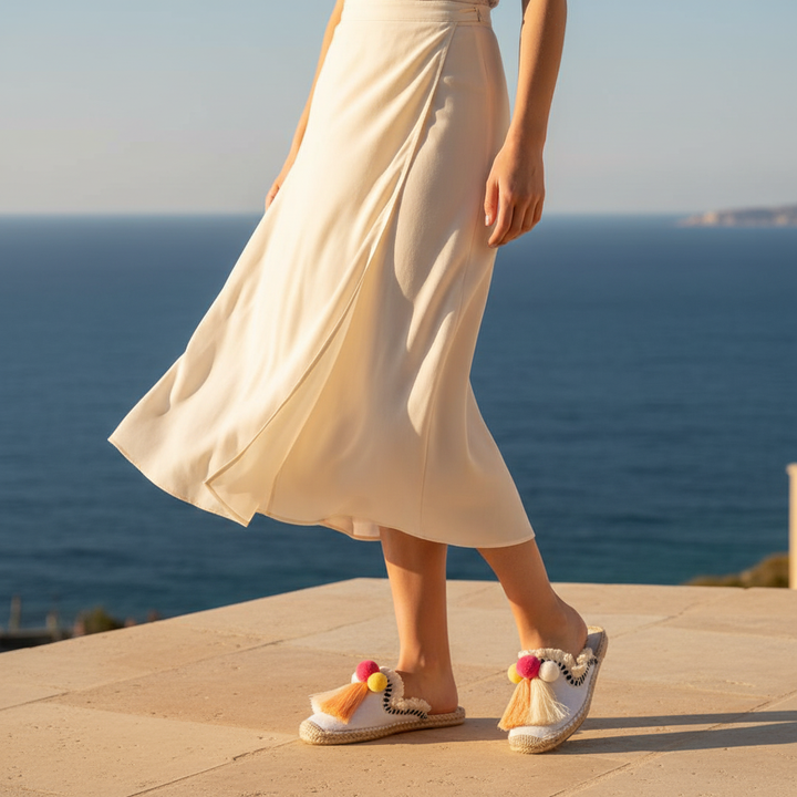 Mules Ibiza À Pompons Tressés