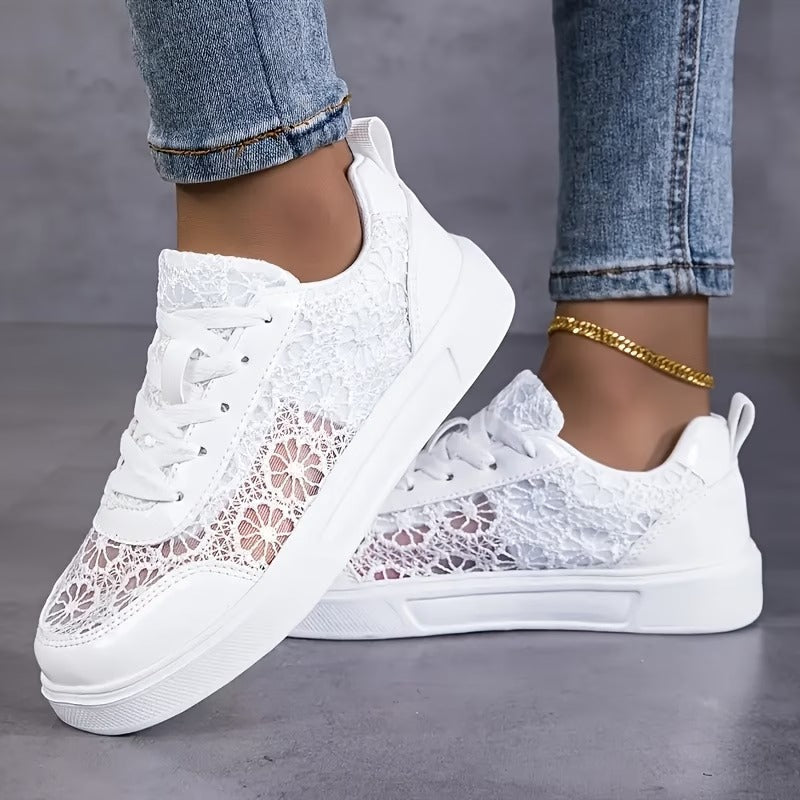 Olivia | Baskets en dentelle élégantes